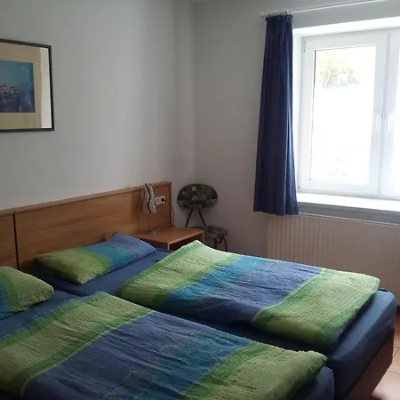 Appartement Feriennest 13 *